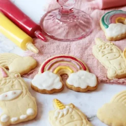 Emporte Pièce - Découpoir Pâtisserie*SCRAPCOOKING 2 Emporte-pièces avec éjecteurs Licorne