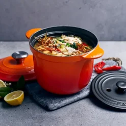 Cocotte En Fonte*LE CREUSET Cocotte en Fonte Every 18 cm Volcanique