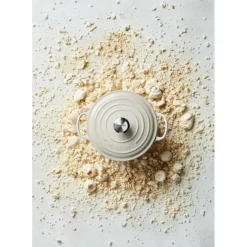 Cocotte En Fonte*LE CREUSET Cocotte en fonte Ronde 26 cm Meringue Signature