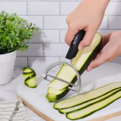 Eplucheurs, Dénoyauteur*MICROPLANE Économe Extra Large Specialty