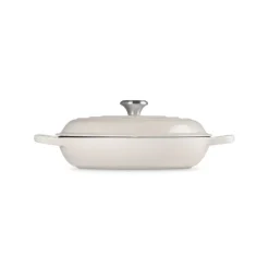 Faitout*LE CREUSET Faitout Meringue en Fonte avec Intérieur Sable 30 cm Signature