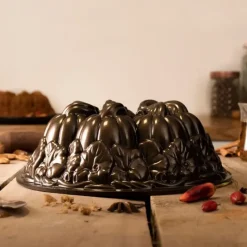 Moule Anti-adhésif|Moules À Gâteaux*NORDIC WARE Moule à Gâteau Bundt Citrouille Bronze