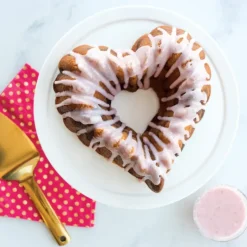 Moule Anti-adhésif|Moules À Gâteaux*NORDIC WARE Moule à Gâteau Bundt Cœur Élégant Toffee