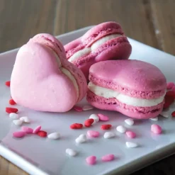 Plaque Macaron*SILIKOMART Plaque Macarons Coeurs Silicone 40 x 30 cm