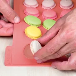 Plaque Macaron*SILIKOMART Plaque Macarons Silicone 40 x 30 cm
