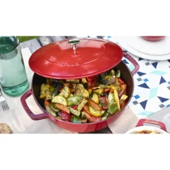 Sauteuses*STAUB Sauteuse en Fonte Chistera 24 cm Rouge Cerise